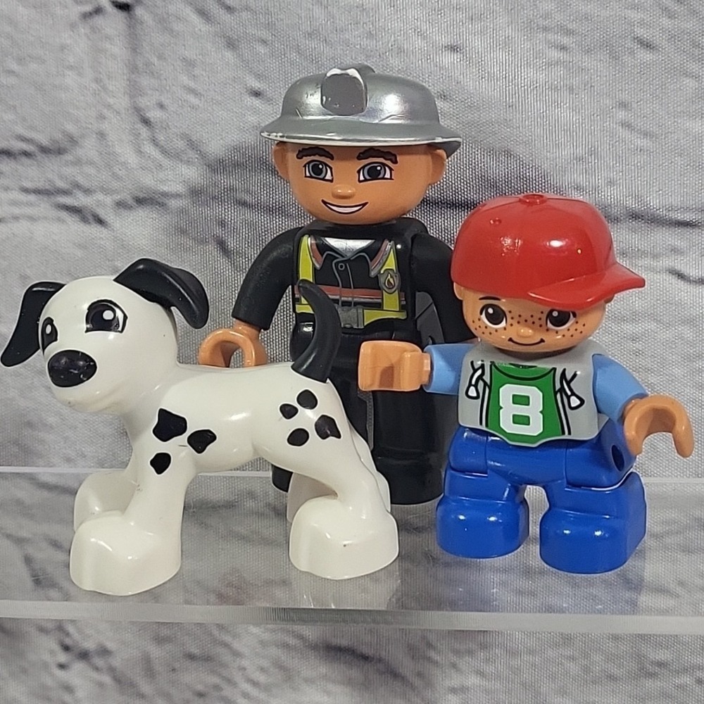 Lego Duplo Figures Lot Of 3 People Fireman Boy Kid Dalmatian‎ Dog Pet Animal